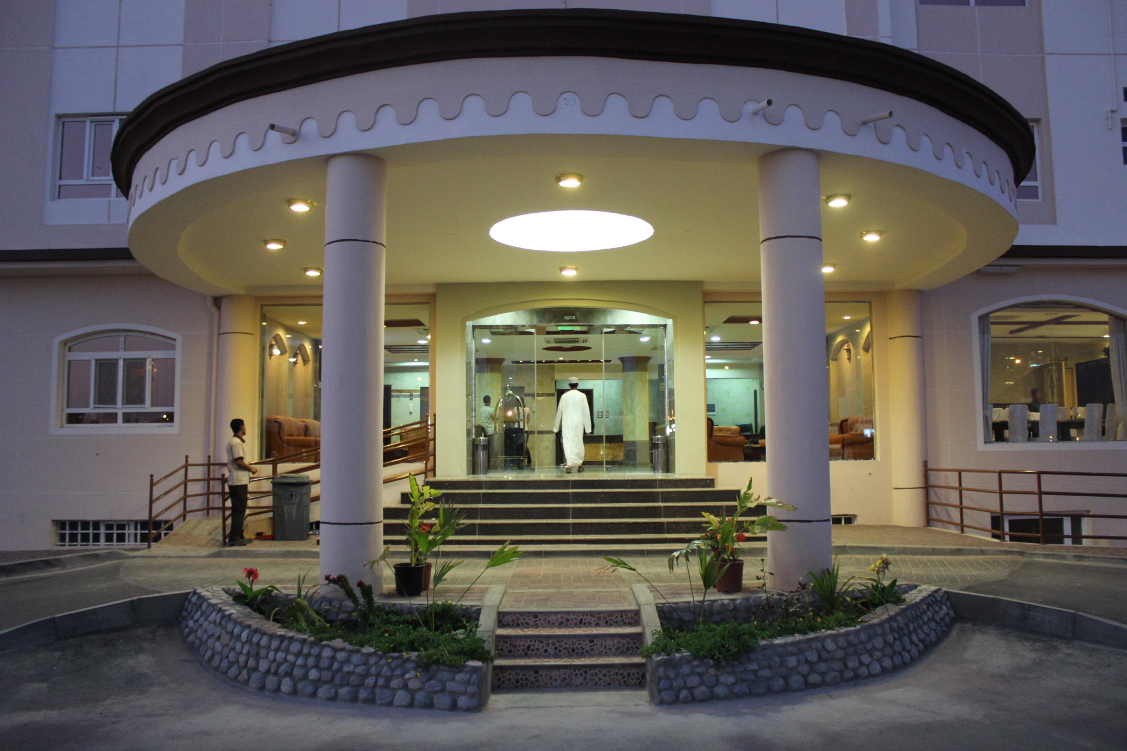 Nizwa Hotel Apartments Экстерьер фото
