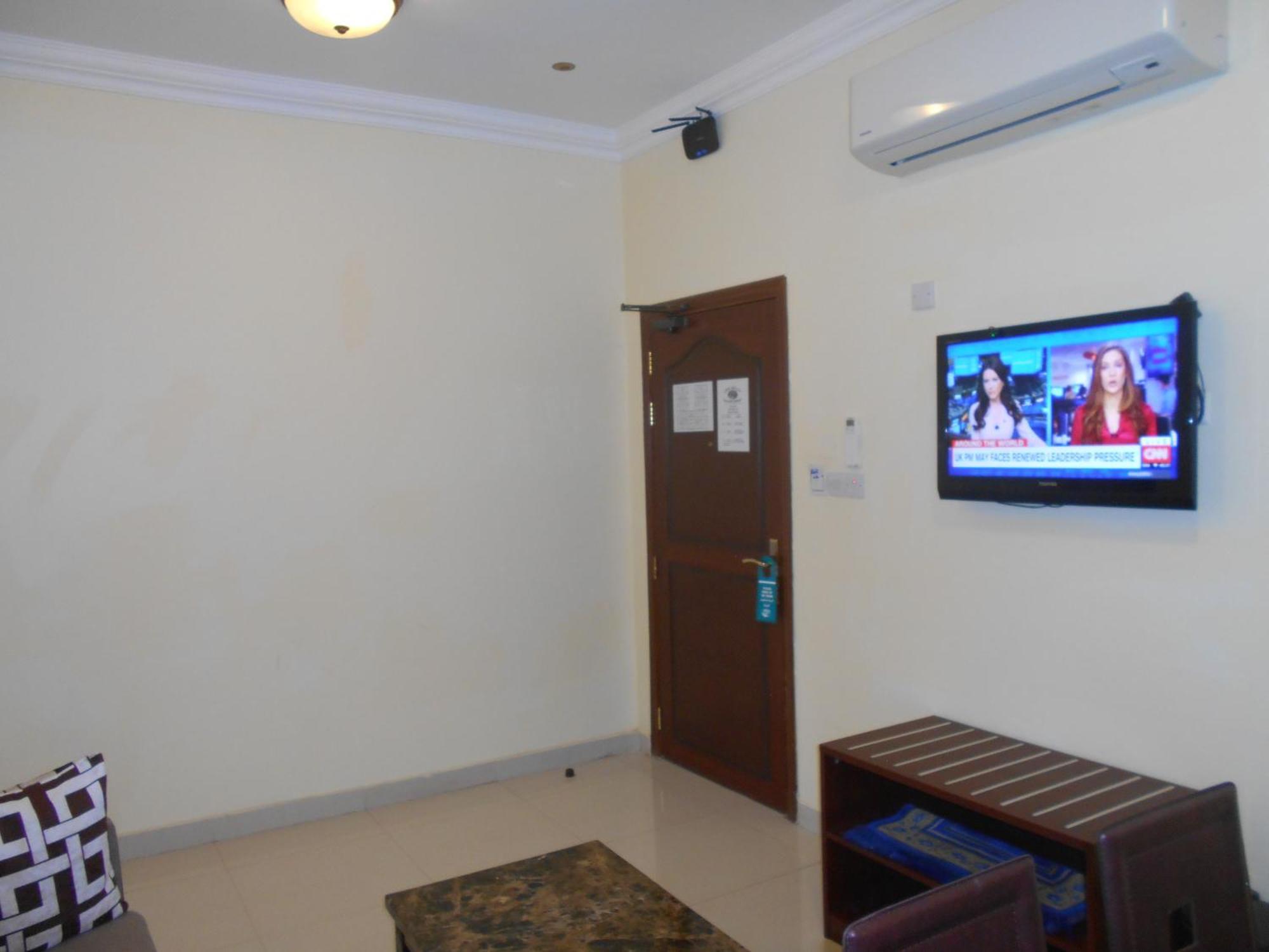 Nizwa Hotel Apartments Экстерьер фото