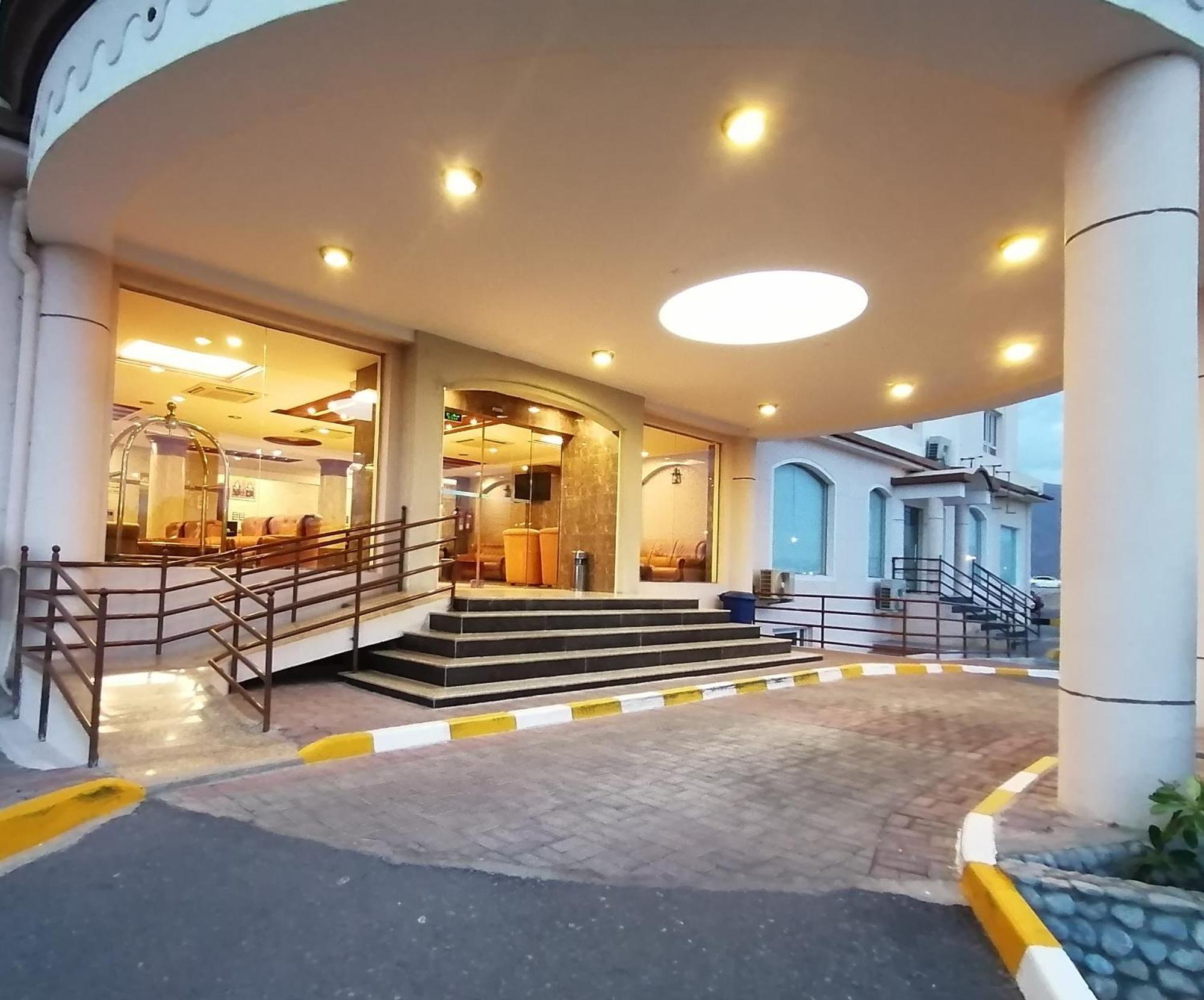 Nizwa Hotel Apartments Экстерьер фото